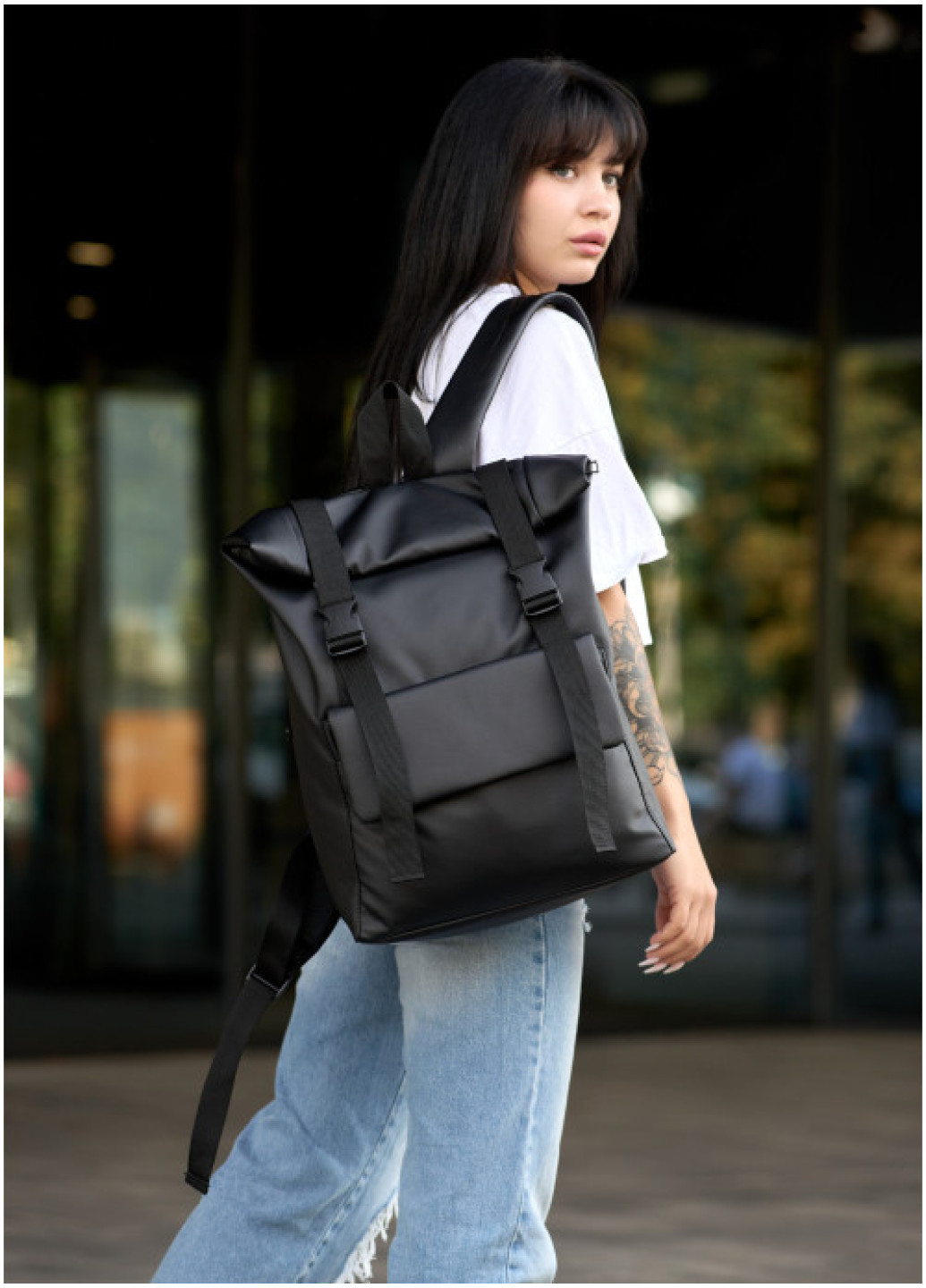 Рюкзак ролл Sambag жіночий RollTop Milton чорний з клапаном