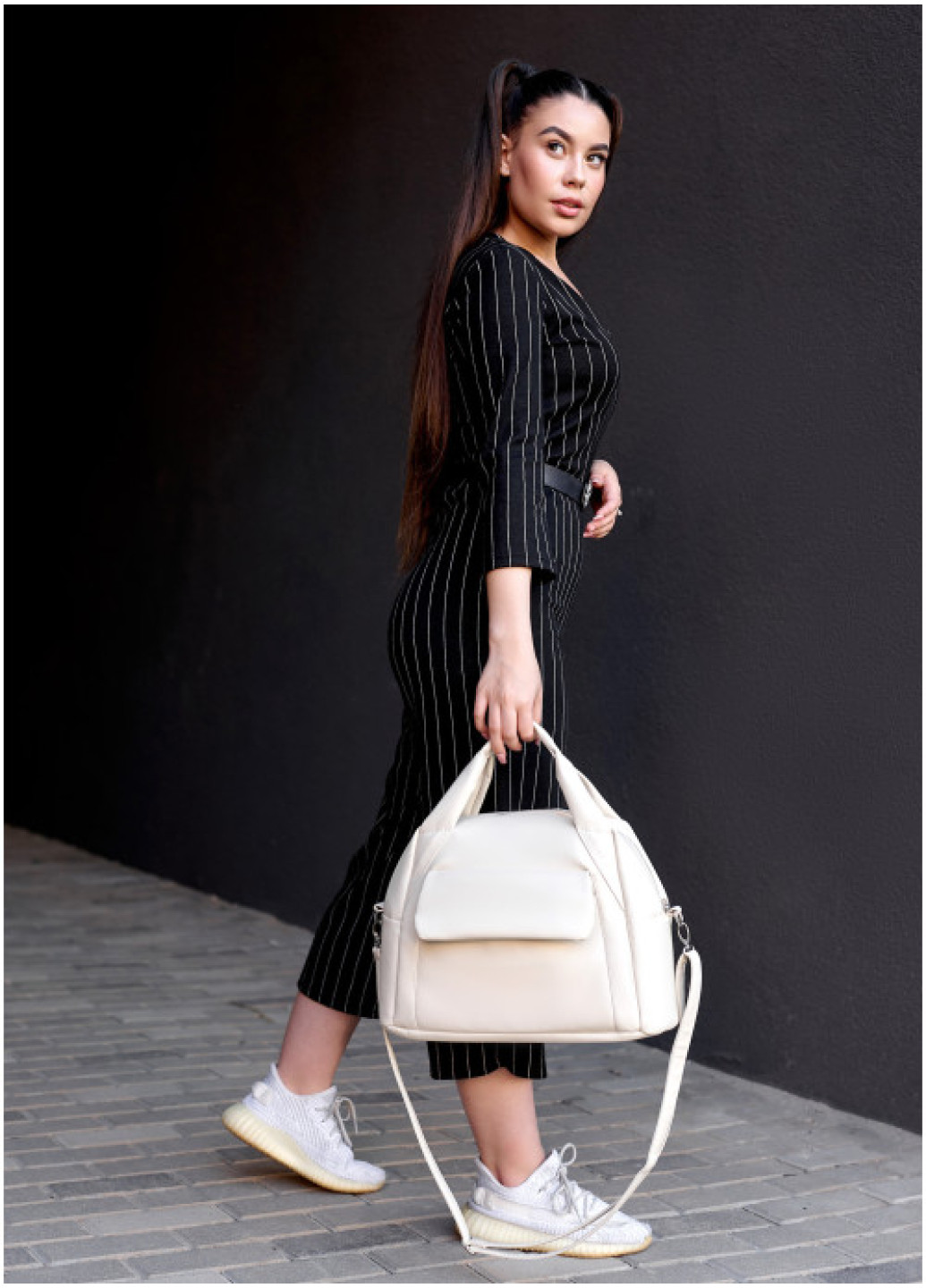 Жіноча спортивна сумка Sambag Vogue BKS молочний