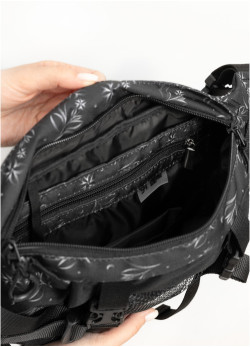 Велика жіноча поясна сумка бананка Sambag DynamicDart чорний принт