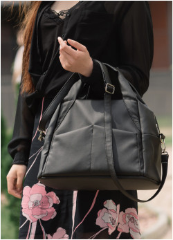  Жіноча спортивна сумка Sambag Vogue ZT чорна