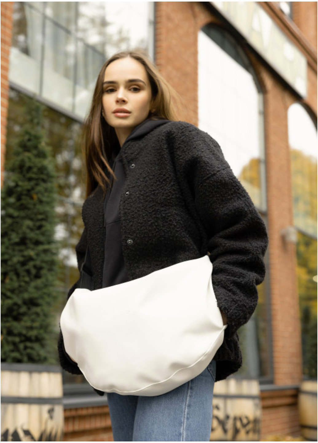 Жіноча сумка Sambag HOBO  Dolly  біла