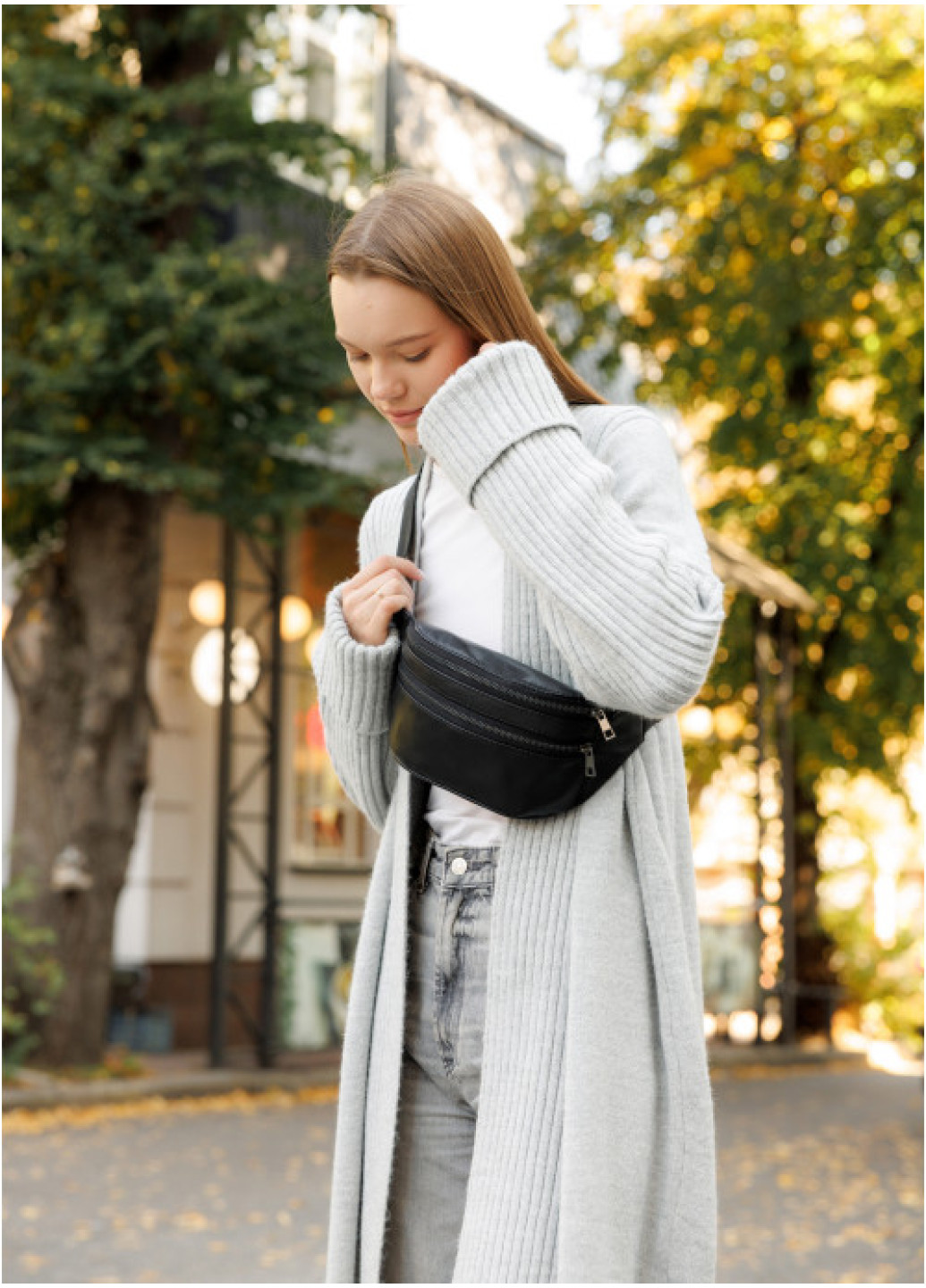 Жіноча умка на пояс бананка шкіряна Sambag Tirso  BTT чорнa зі шкіряним ремнем 
