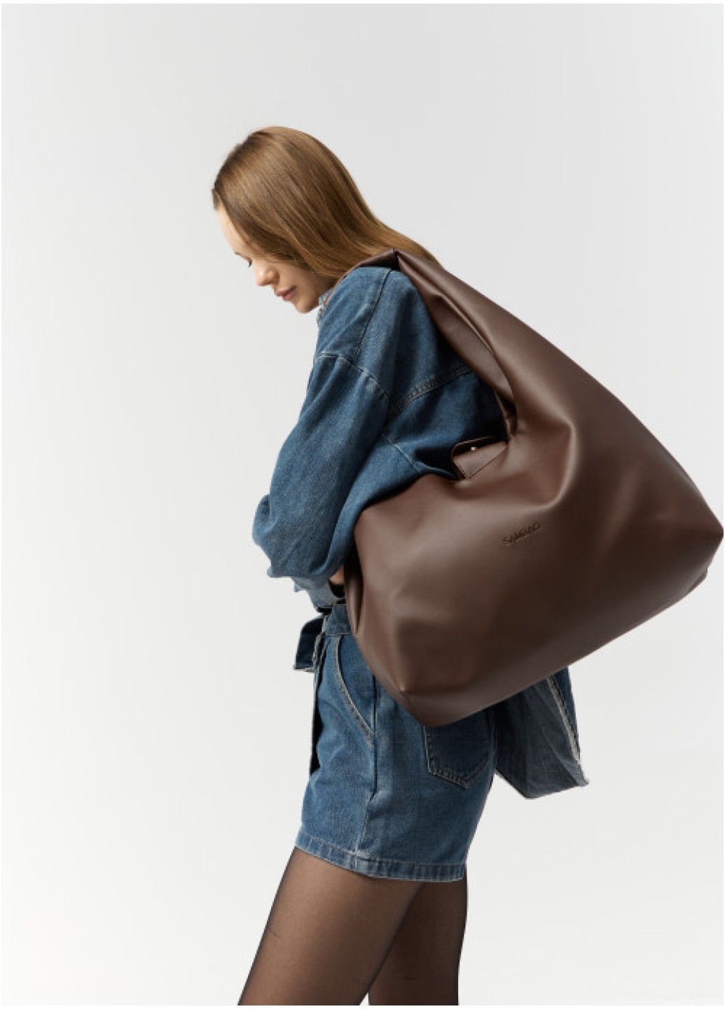 Жіноча сумка Sambag  HOBO L бо шоколадна