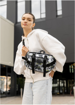 Велика жіноча поясна сумка бананка Sambag DynamicDart тканева з принтом