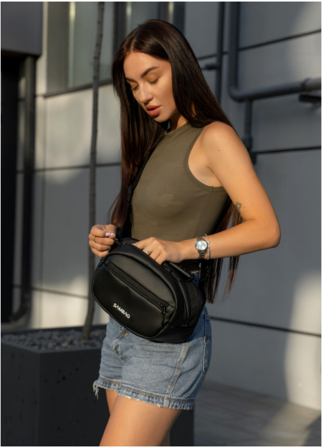 Сумка через плече жіноча бананка Sambag Flex чорна