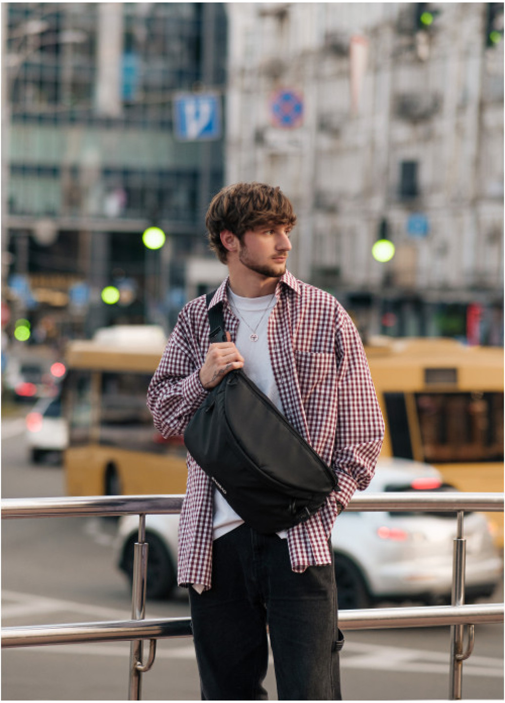 Чоловіча cумка-бананка під ноутбук Sambag Urban Laptop