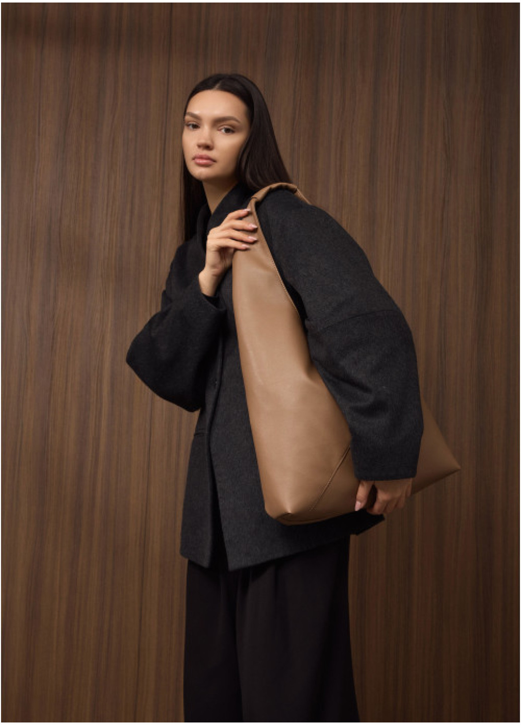 Жіноча сумка Sambag HOBO M кавовий